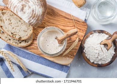 Starter sourdough ( fermented mixture of water and flour to use as leaven for bread baking). The concept of a healthy diet