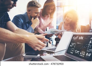 Startup Diversity Teamwork Brainstorming Meeting Concept.Business Team Coworker Global Sharing Economy Laptop Graph Screen.People Working Planning Start Up.Group Young Man Women Looking Report Office