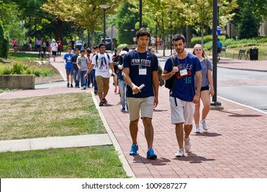 State College, Pennsylvania, August 10, 2016 - New Foreign Students Enrolled At Penn State University Participate In An International Student Orientation During A Tour Of Its Main Campus.