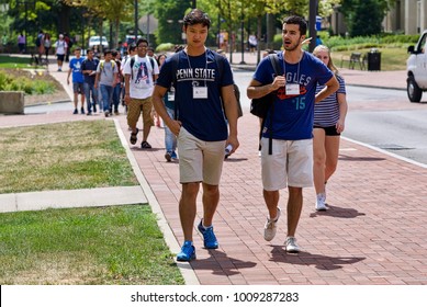 State College, Pennsylvania, August 10, 2016 - New Foreign Students Enrolled At Penn State University Participate In An International Student Orientation During A Tour Of Its Main Campus.