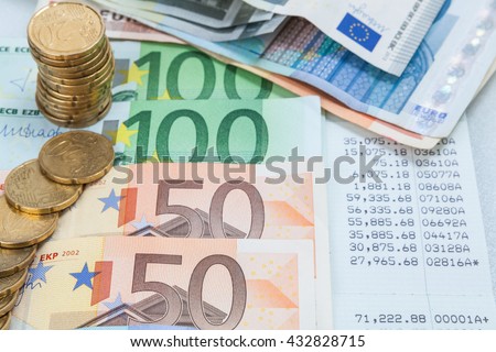 statement of account with the money on top / reviews the accounting benefits across many euro banknotes