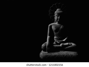 27,389 Statue buddha sitting meditation Images, Stock Photos & Vectors ...