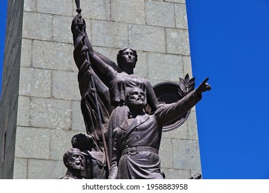 The statue in the center of Santiago, Chile