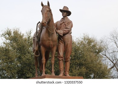 Statue Of Cowboy Charles H. Noyes (1896-1917) Sculptor Pompeo Coppini (1966), Ballinger TX/USA (Feb. 21, 2019)