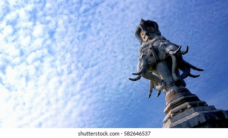Statue Elephant Head