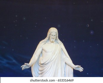 457 Jesus With Outstretched Arms Stock Photos, Images & Photography 