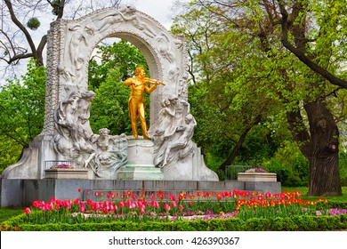Statue of Johann Strauss in Vienna, Austria