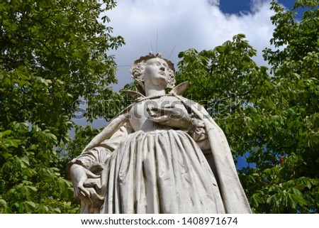 Statue of Mary Stuart, in Paris, in Luxembourg Garden (Queen of Scots and Queen consort of France) 