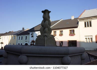 Statue in the middle of a square