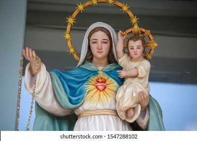 Statue Of Our Lady Of Holy Rosary And Child Jesus Catholic Church 