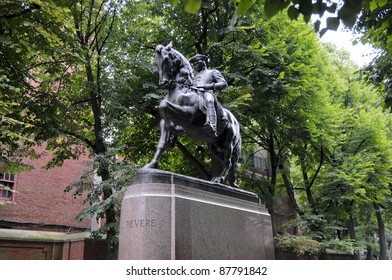 Statue of Paul Revere, Boston, Massachusetts, USA