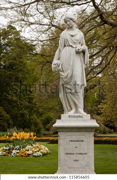 Pomona Garden Statue by Oma