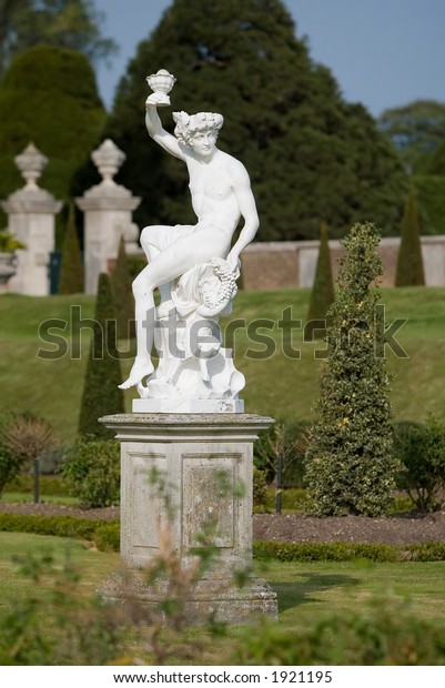 Statue Privy Garden Hampton Court Palace Stock Photo Edit Now