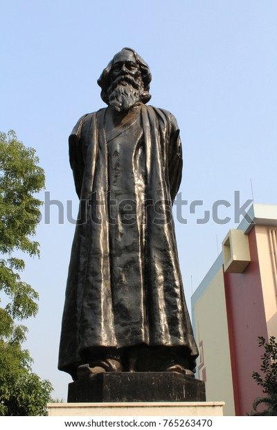 Statue Rabindranath Tagore Rabindra Sadan Kolkata Stock Photo (Edit Now ...