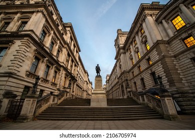 Statue Of Robert Clive. London. 20.11.2019