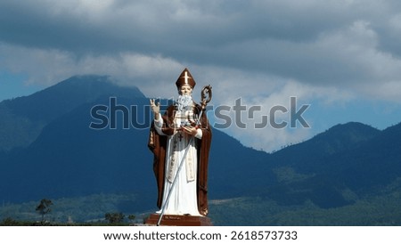 Statue of St. Nicholas of Myra
