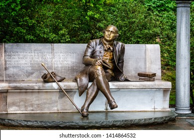 Statue Of US Founding Father George Mason In The George Mason Memorial Garden In Washington DC, USA On 13 May 2019