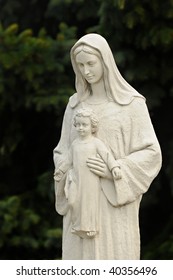 Statue Virgin Mary Jesus Boy Stock Photo 40356496 | Shutterstock