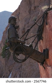 Statue Of Worker At Hoover Dam