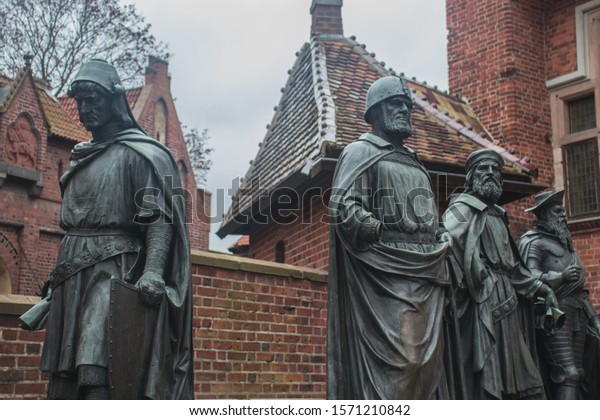 Statues of The Grand Masters of the Teutonic Knights in Malbork Castle, Poland. On the statues are grand masters: Siegfried von Feuchtwangen, Winrich von Kniprode and Albrecht von Hohenzollern. 