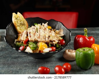 Steak Salad With Blue Cheese 