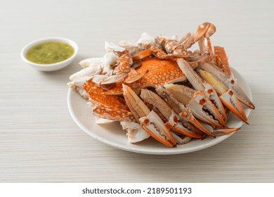 Steamed Blue Crab With Spicy Seafood Sauce - Seafood Style