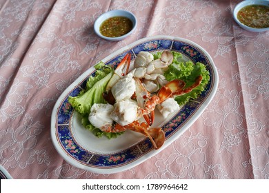 Steamed Blue Swimming Crab Legs Served With Spicy Seafood Sauce, Thai Food Recipe.