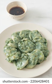 Steamed Chives Dumplings With Sauce - Asian Food Style