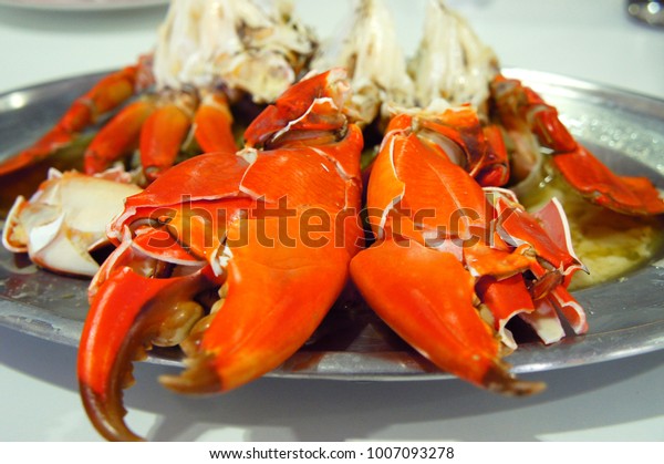 Steamed Delicious Big Sea Crab Stainless Stock Photo Edit Now 1007093278