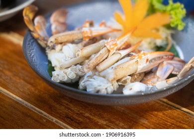 Steamed Lump Crab Meat In Dish Ready To Eat