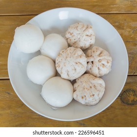 steamed stuff bun.