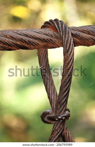 Steel clamp lock of wooden\
bridge