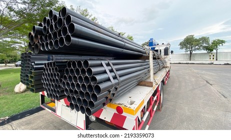 Steel Structure Ready To Send To Customers. For Building Construction, Black Steel Pipe, Square Pipe