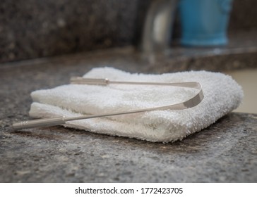 Steel Tongue Cleaner Under Water Tap