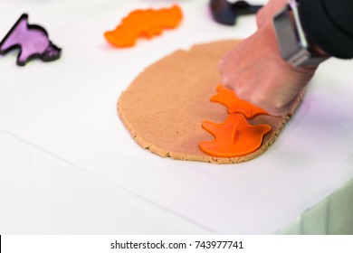 Step By Step. Learning How To Make And Decorate Halloween Cookie Decorating Class.