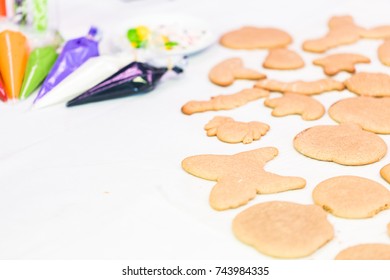 Step By Step. Learning How To Make And Decorate Halloween Cookie Decorating Class.