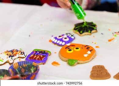 Step By Step. Learning How To Make And Decorate Halloween Cookie Decorating Class.