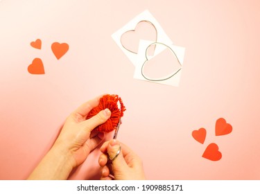 Step By Step Making Pompom Heart. Valentines Day Gift. Flat Lay Guide 