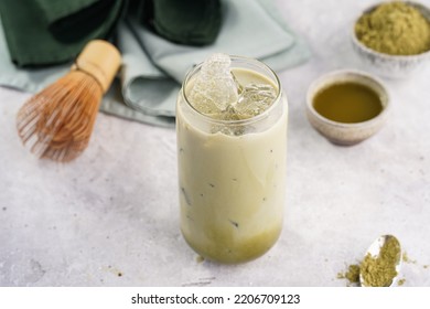 Step By Step Matcha Latte: Tall Boba Tea Glass With Ice, Matcha Green Tea, Milk