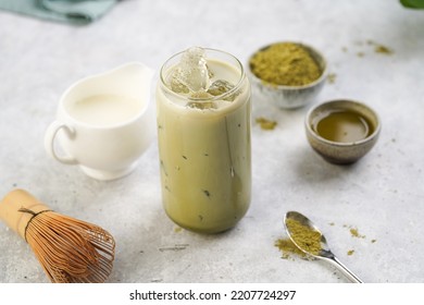 Step By Step Matcha Latte: Tall Boba Tea Glass With Ice, Matcha Green Tea, Milk