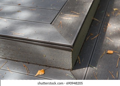 Step with outer corner on the terrace from the deck.