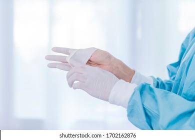 Step Two : Removing Medical Gloves; Glove Process; Protect The Contamination, Step For Removing The Correct Gloves. Biosafety Of Laboratory.