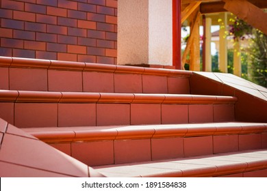 Steps Made Of Brown Clinker Tiles . Cottage Porch