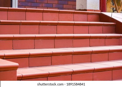 Steps Made Of Brown Clinker Tiles . Cottage Porch