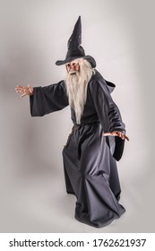 8,465 Old man magician Images, Stock Photos & Vectors | Shutterstock