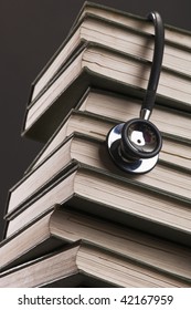 Stethoscope With Reference Books