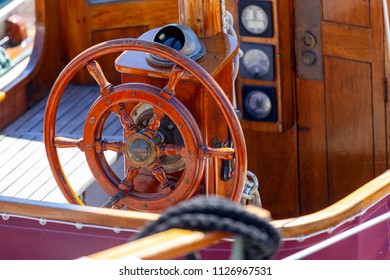 1 Steuer boot Images, Stock Photos & Vectors | Shutterstock