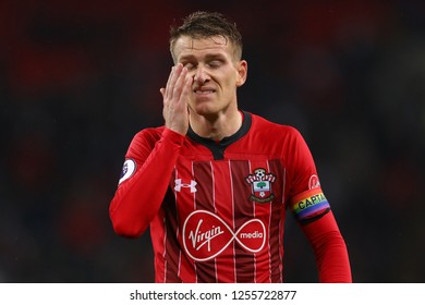 Steven Davis Of Southampton Shows His Frustration - Tottenham Hotspur V Southampton, Premier League, Wembley Stadium, London (Wembley) - 5th December 2018