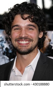 Steven Strait At The Los Angeles Premiere Of 'STOP-LOSS' Held At The DGA Theater In Hollywood, USA On March 17, 2008.