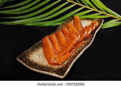 Stewed Goose Wings In Dish